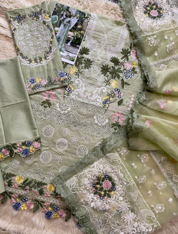 MARYAM HUSSAIN LAWN COLLECTION - Image 2